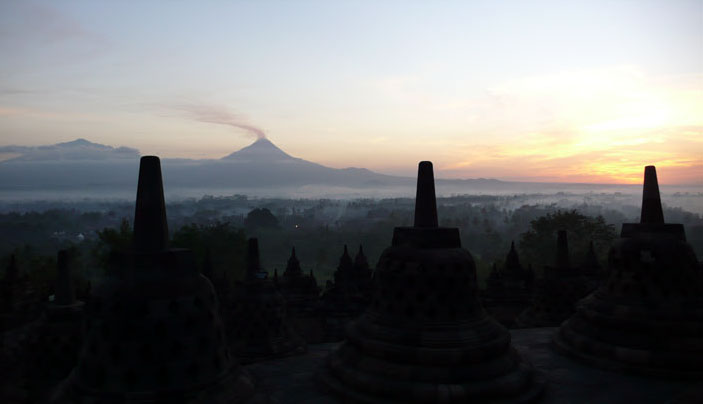 Java Volcanos Merapi Borobudur